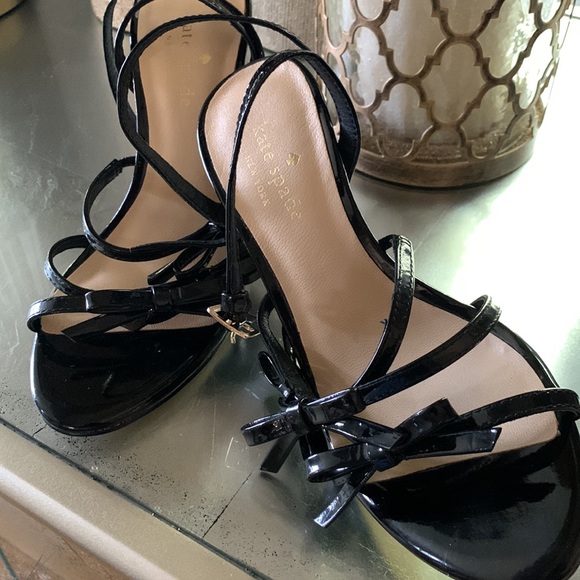 Kate Spade Ladies shoe - Picture 3 of 11